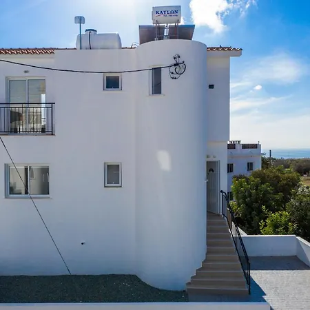 Villa Contemporary 3 Bedroom Villa With A Private Pool Outside Paphos